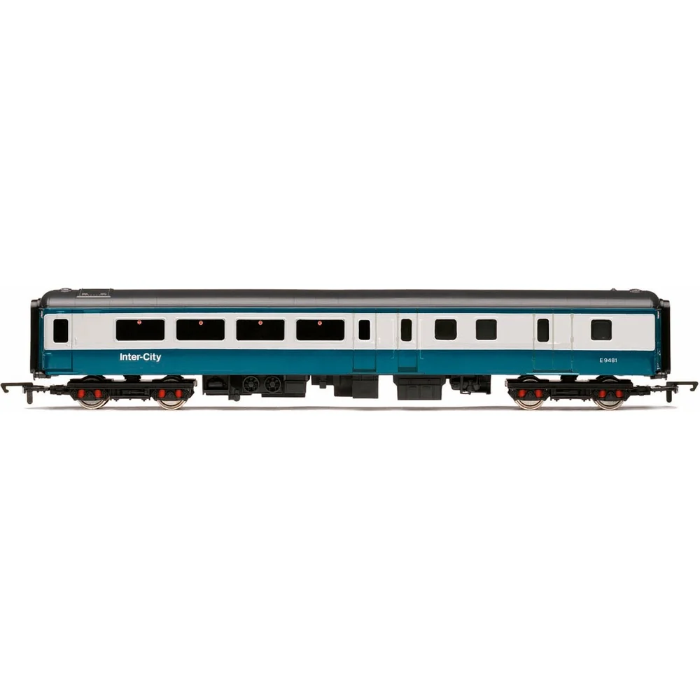 Hornby R4808 — Side Elevation by Hornby