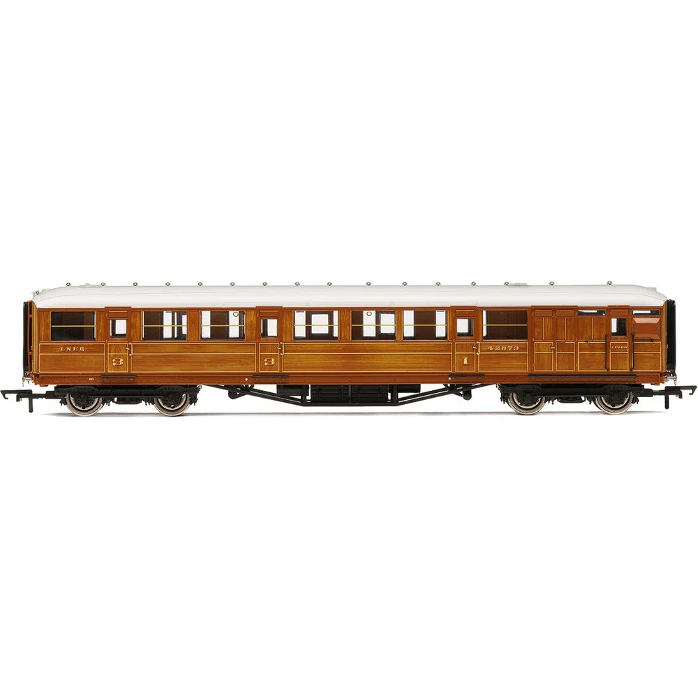 Hornby R4826A — Side Elevation by Hornby