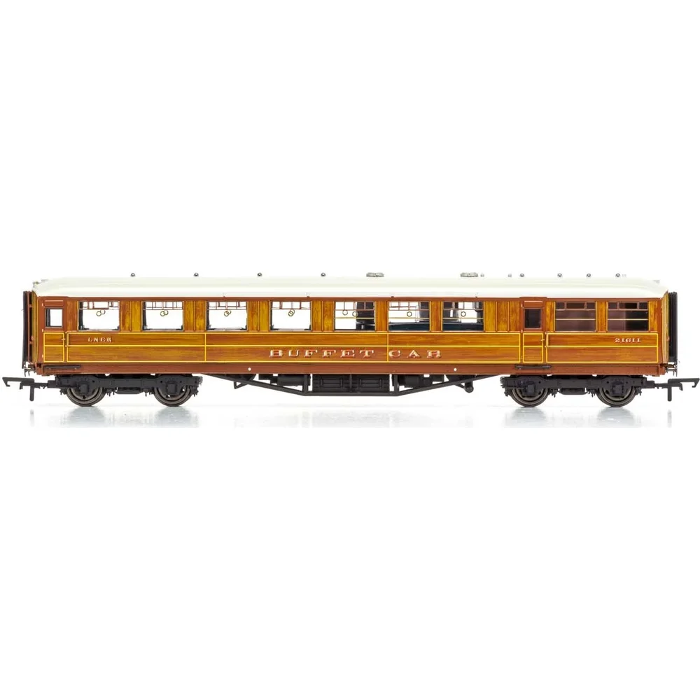 Hornby R4829 — Side Elevation by Hornby