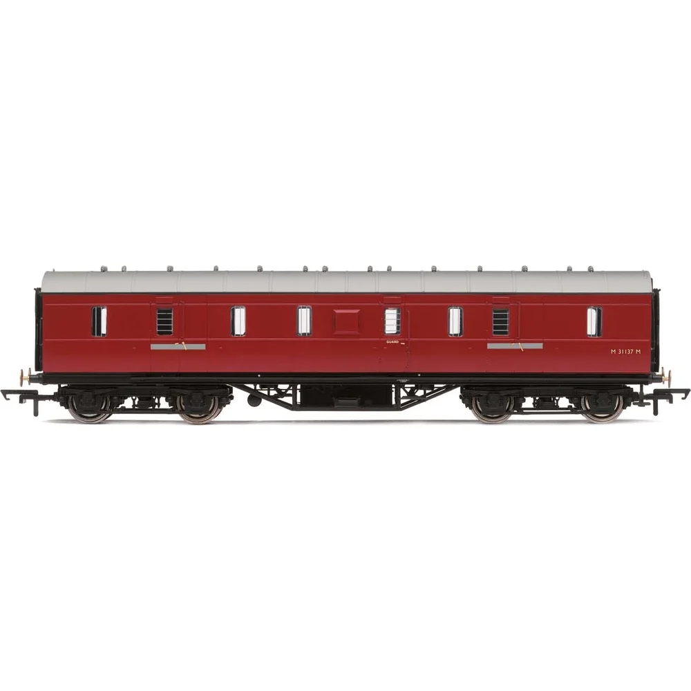 Hornby R4844 — Side Elevation by Hornby