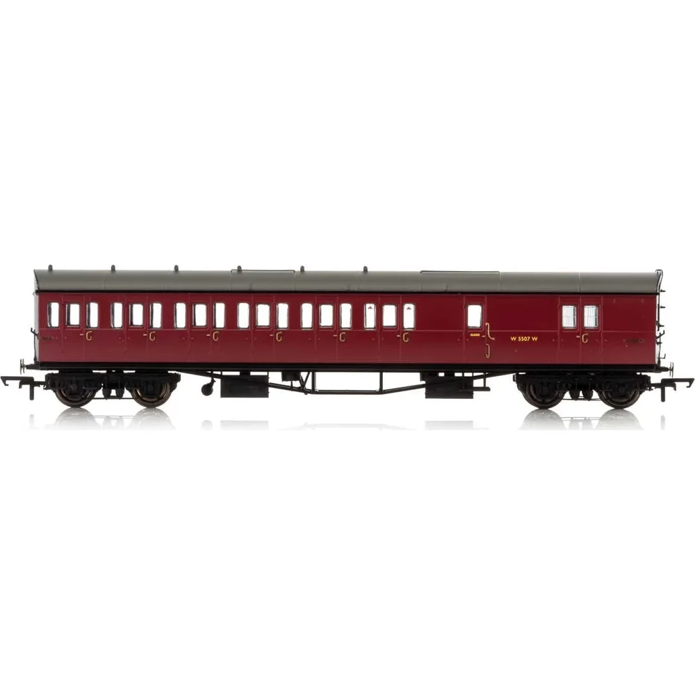 Hornby R4880A — Side Elevation by Hornby