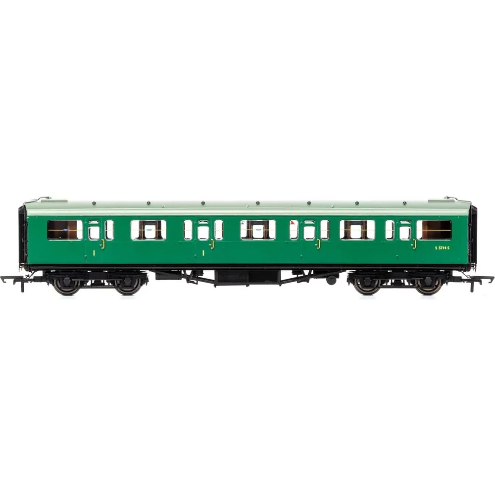 Hornby R4886 — Side Elevation by Hornby