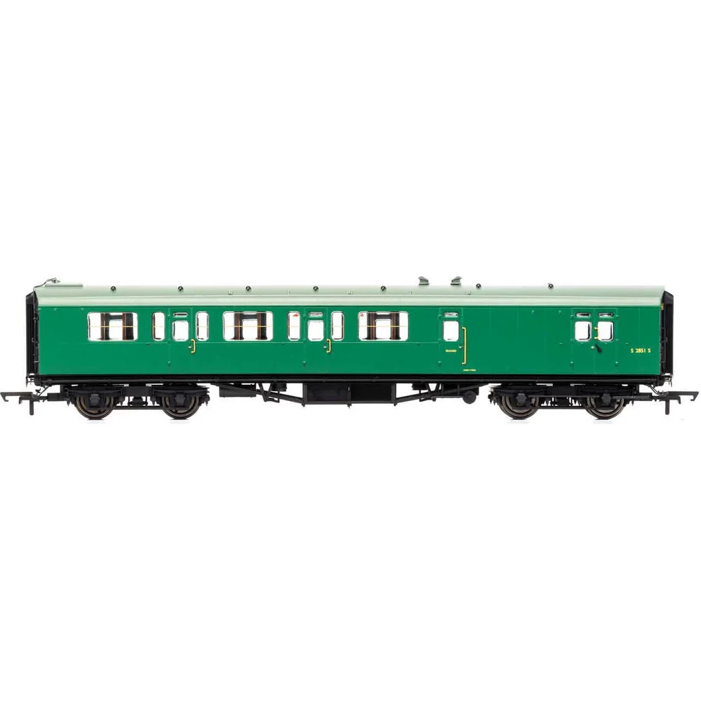 Hornby R4888E — Side Elevation by Hornby