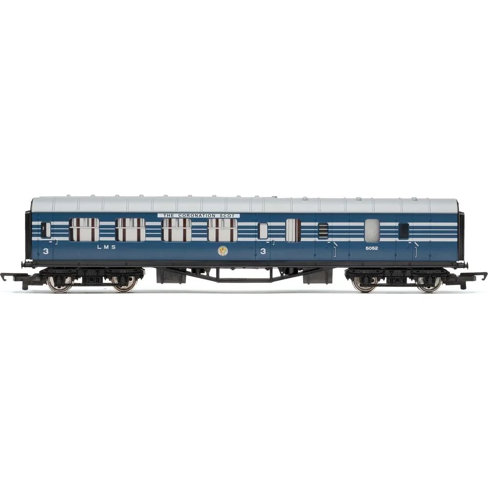 Hornby R4906 — Side Elevation by Hornby