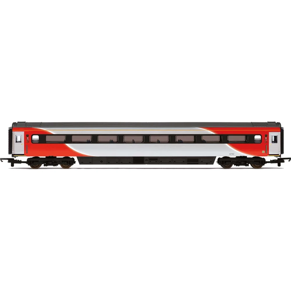 Hornby R4931G — Side Elevation by Hornby
