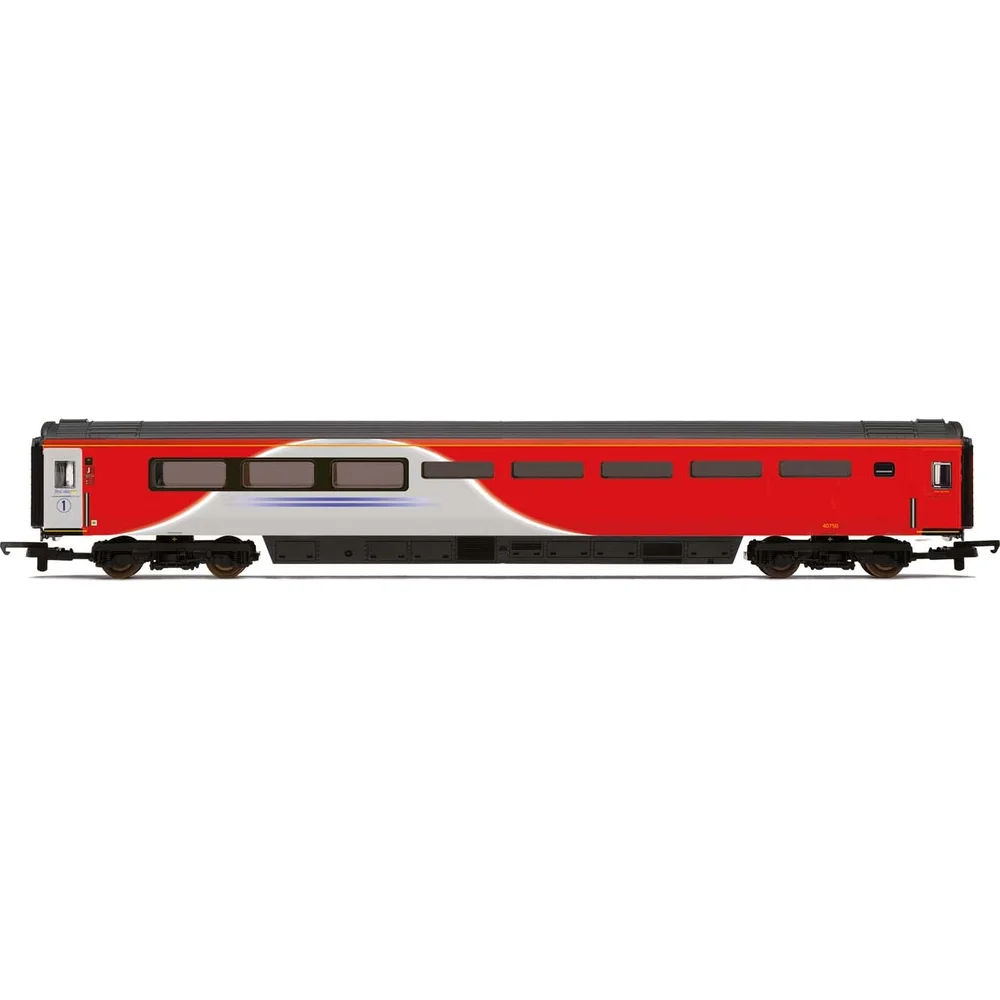 Hornby R4932A — Side Elevation by Hornby