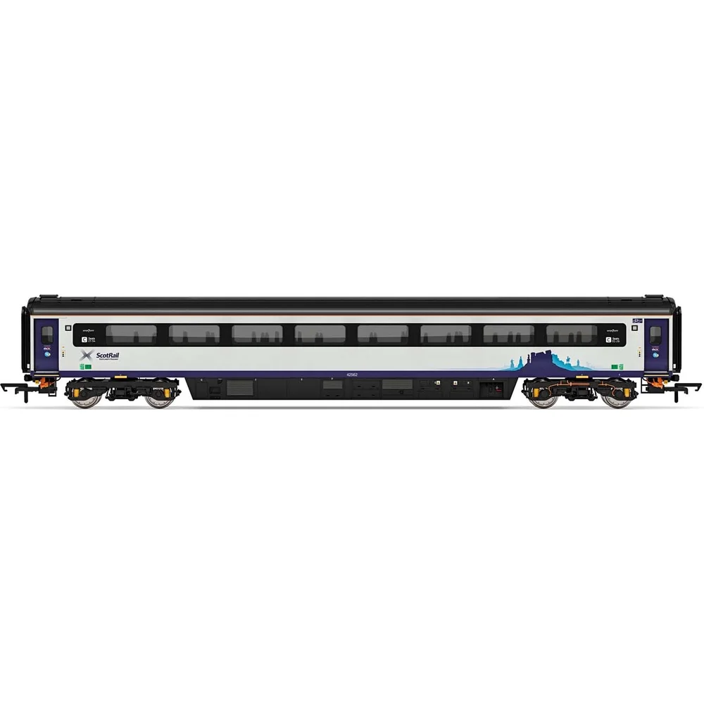 Hornby R4937A — Side Elevation by Hornby
