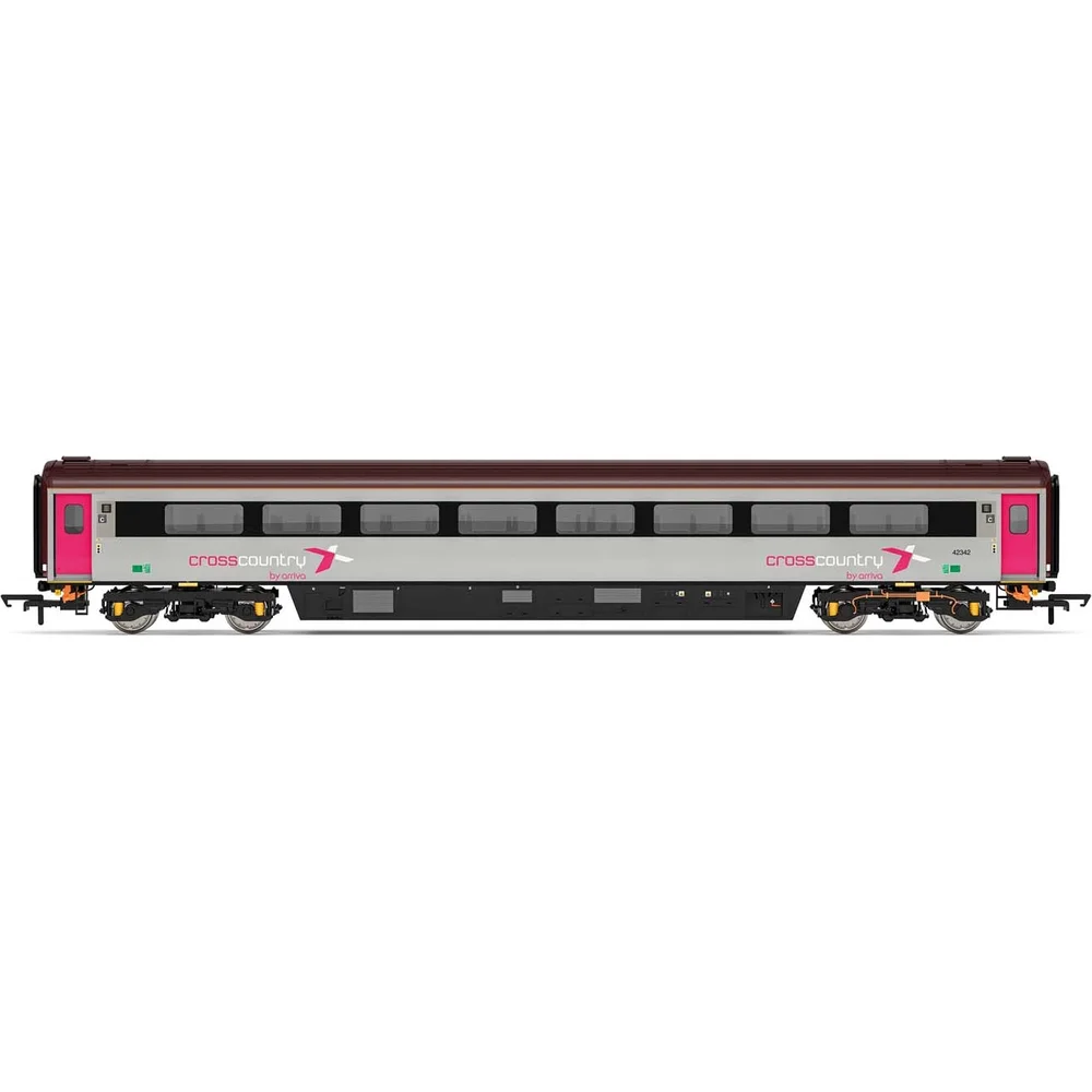 Hornby R4940 — Side Elevation by Hornby
