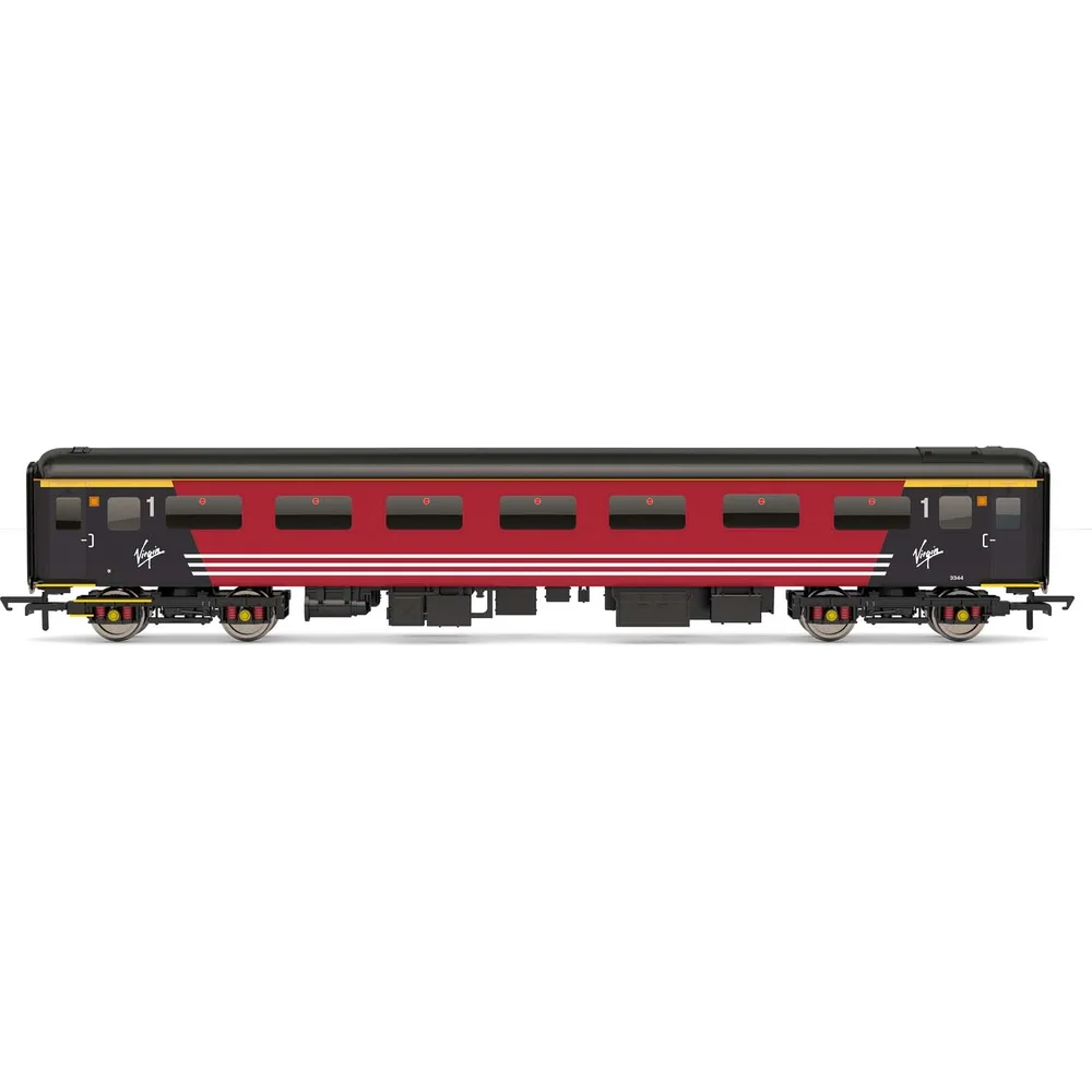 Hornby R4944A — Side Elevation by Hornby