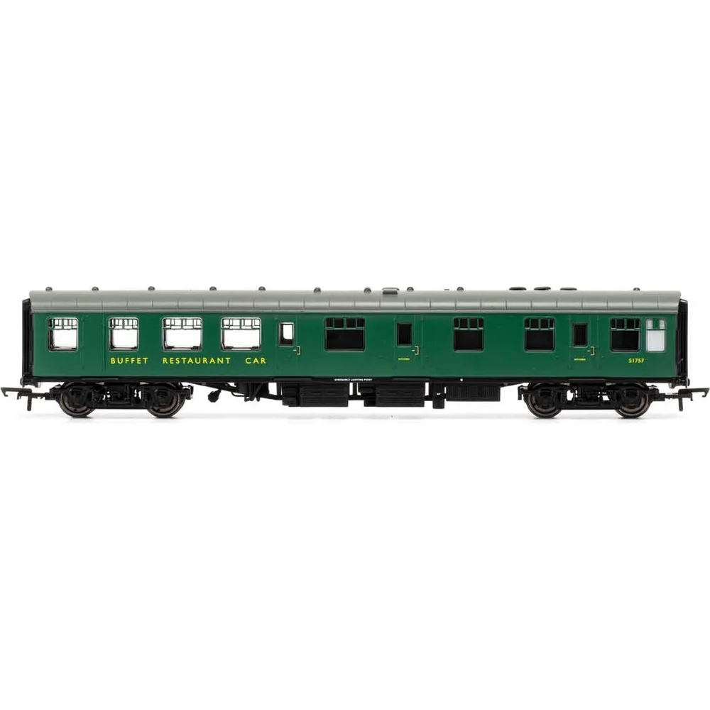 Hornby R4972A — Side Elevation by Hornby