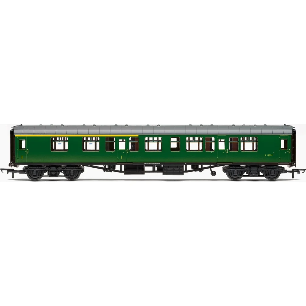 Hornby R4976 — Side Elevation by Hornby