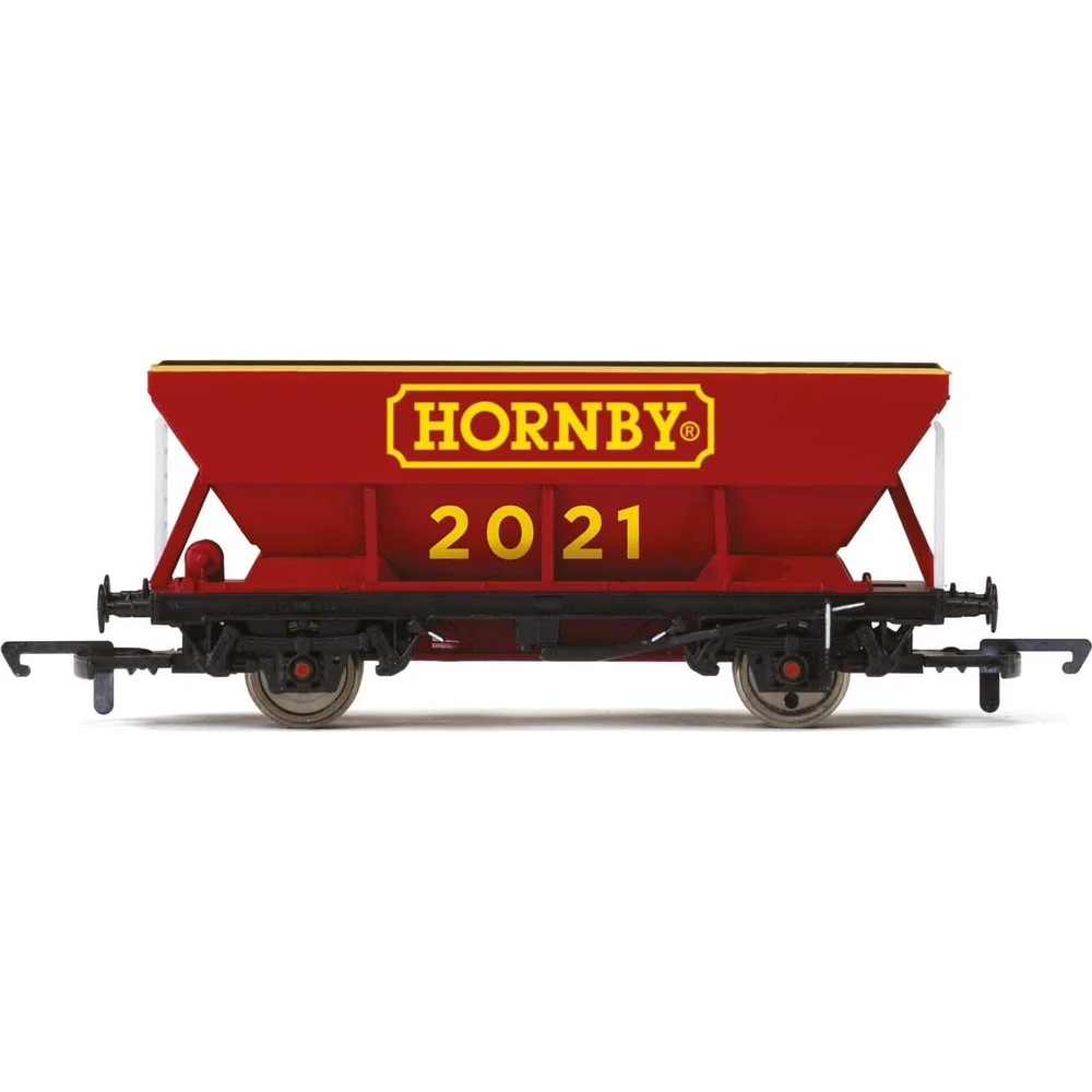Hornby R60016 — Side Elevation by Hornby