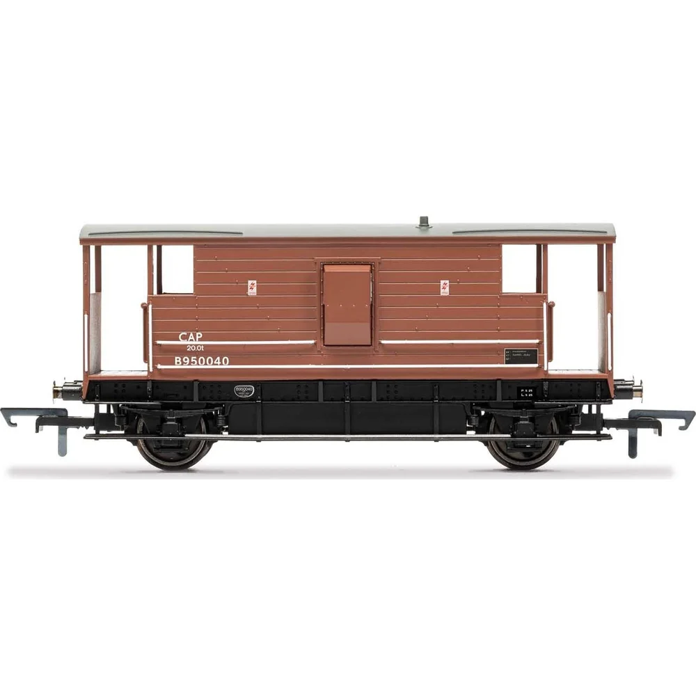 Hornby R60019 — Side Elevation by Hornby