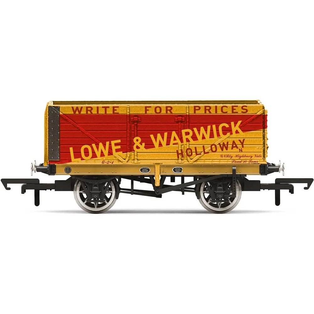 Hornby R60026 — Side Elevation by Hornby