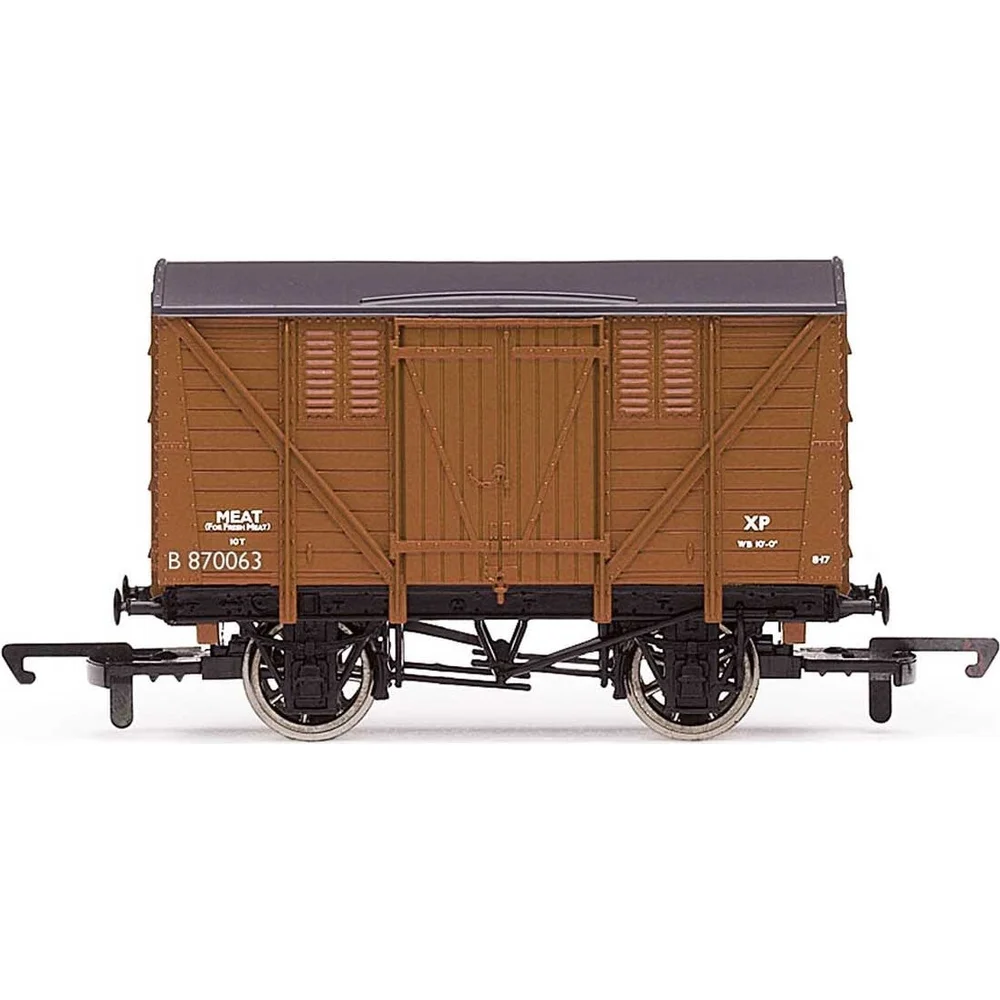 Hornby R60029 — Side Elevation by Hornby