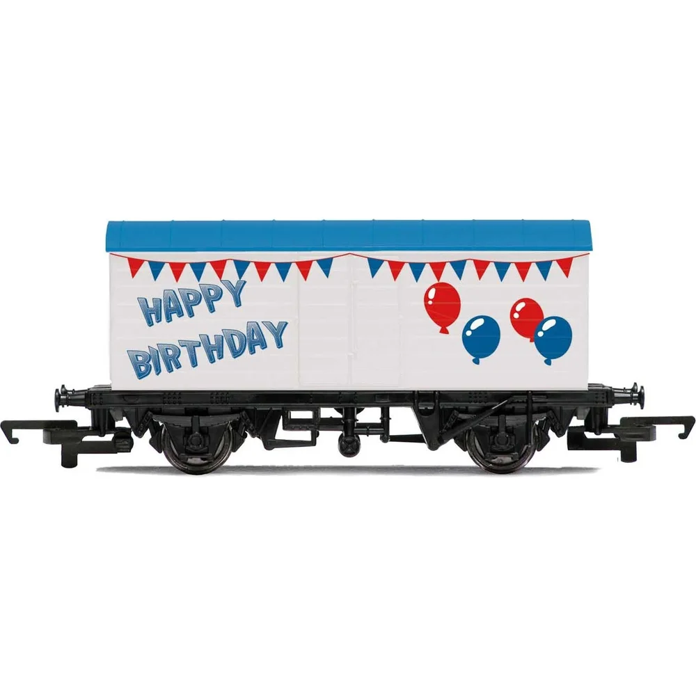 Hornby R60058 — Side Elevation by Hornby