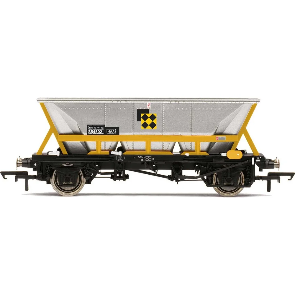 Hornby R60064 — Side Elevation by Hornby