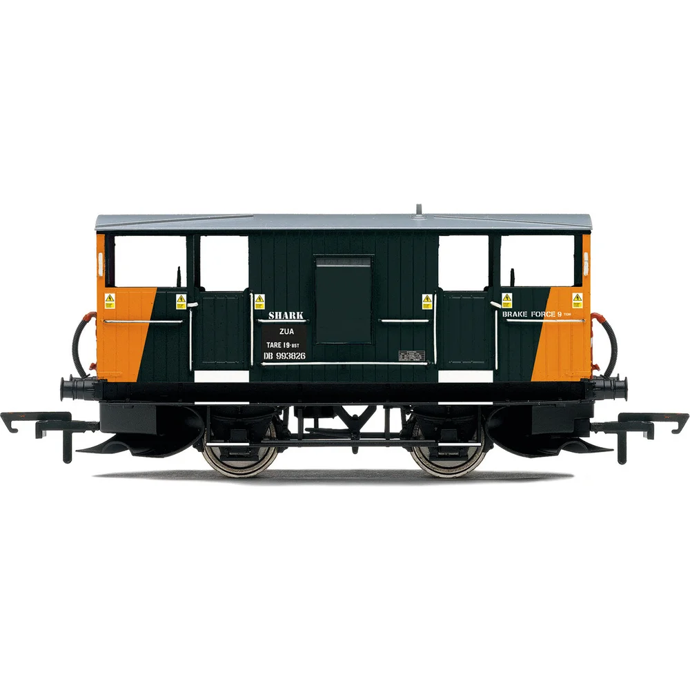 Hornby R60078 — Side Elevation by Hornby