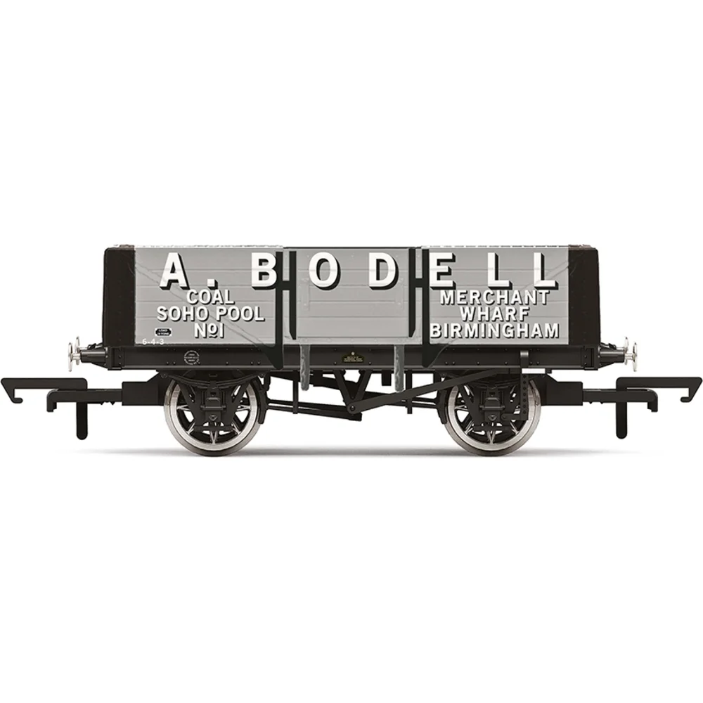 Hornby R60095 — Side Elevation by Hornby