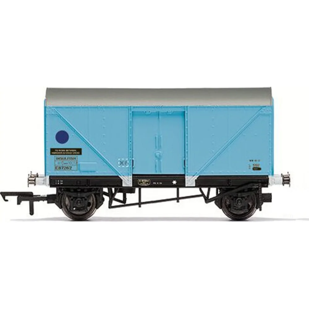 Hornby R60115 — Side Elevation by Hornby