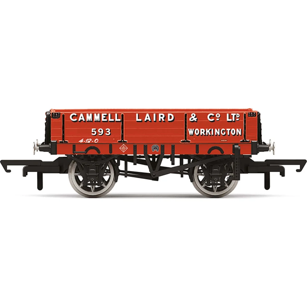Hornby R60156 — Side Elevation by Hornby