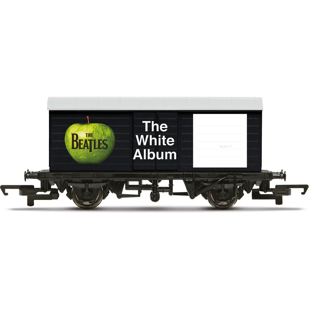 Hornby R60181 — Side Elevation by Hornby