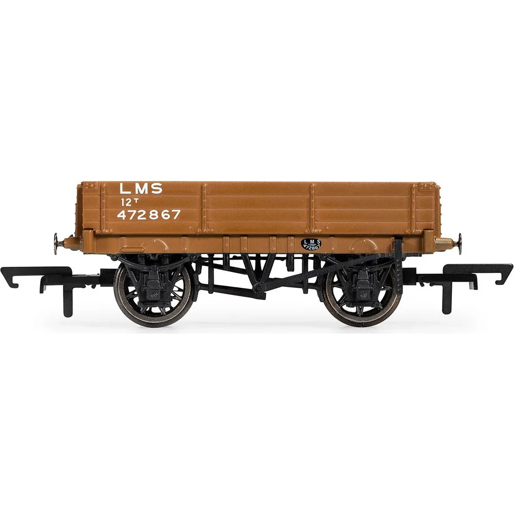 Hornby R60188 — Side Elevation by Hornby