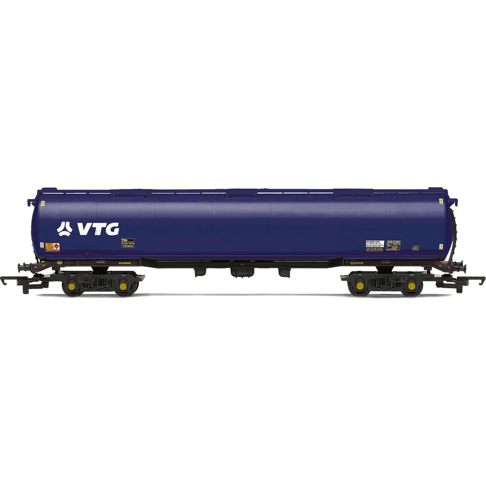 Hornby R60197 — Side Elevation by Hornby