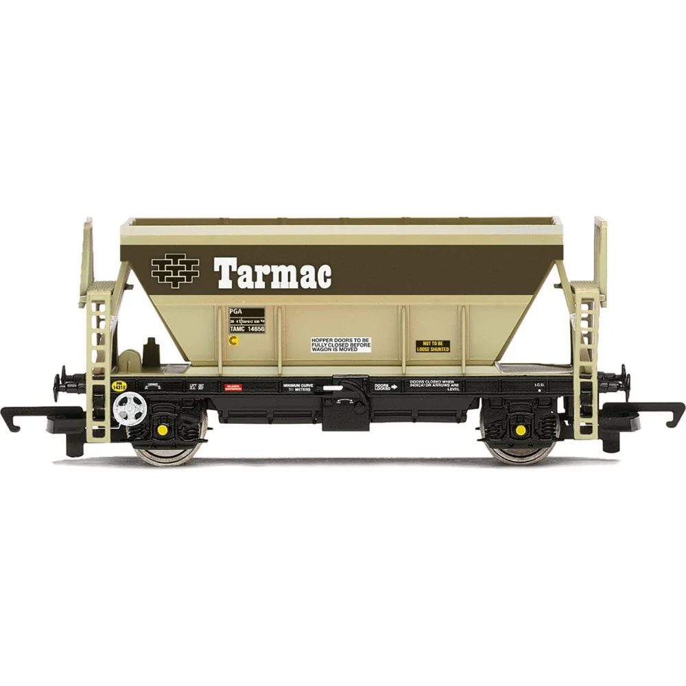 Hornby R60215 — Side Elevation by Hornby