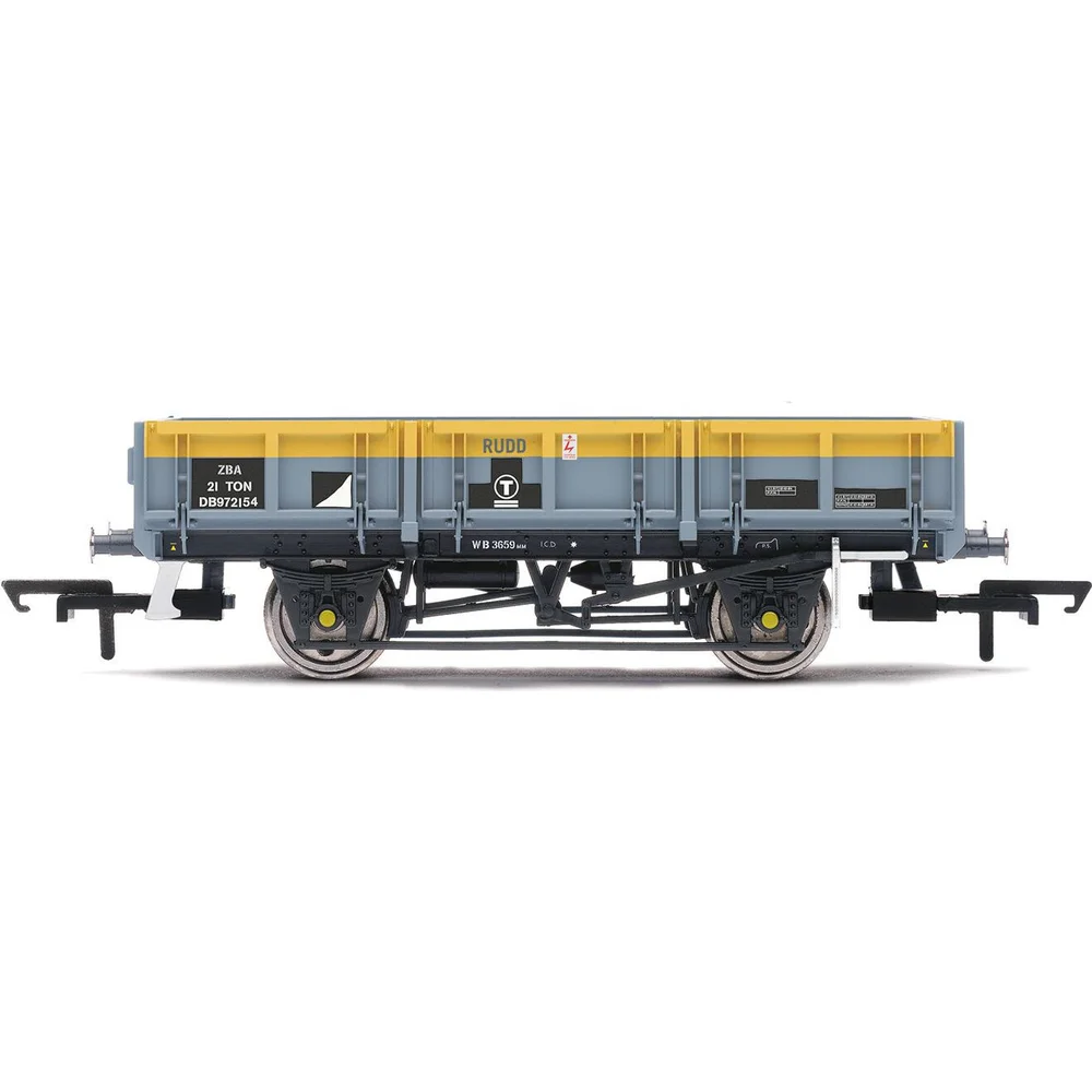 Hornby R60222 — Side Elevation by Hornby