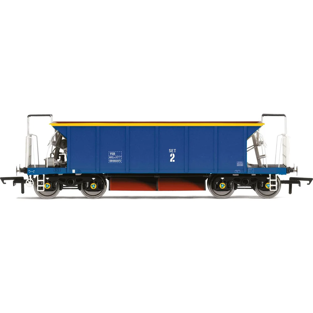 Hornby R60243 — Side Elevation by Hornby