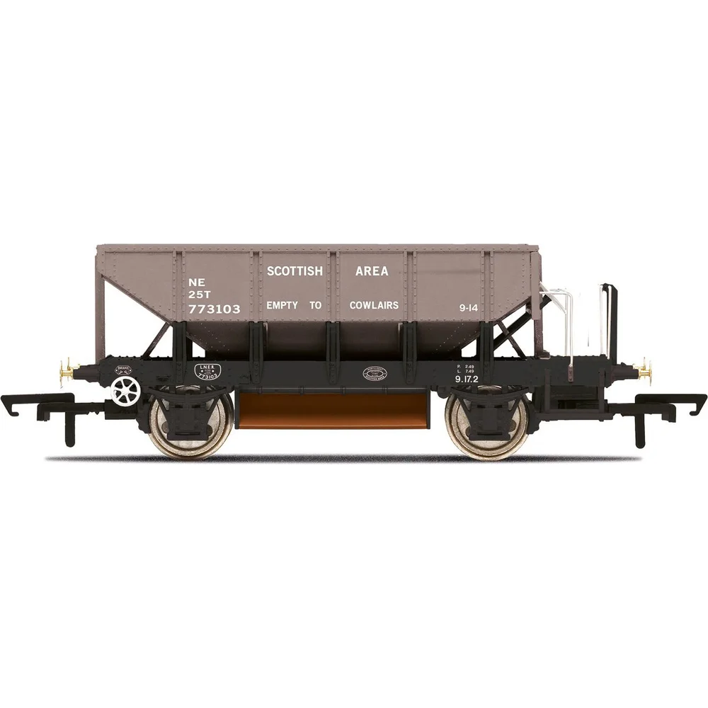Hornby R60248 — Side Elevation by Hornby
