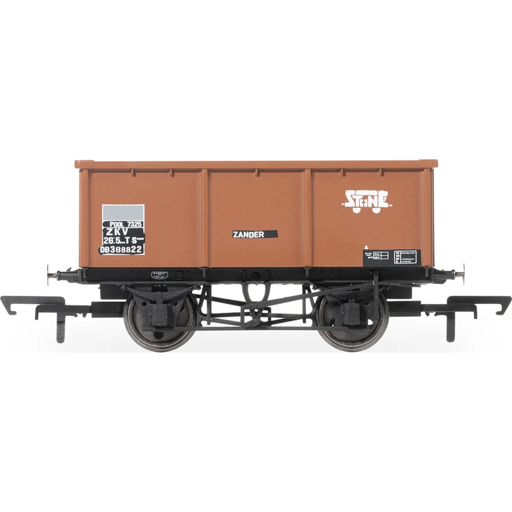 Hornby R60250 — Side Elevation by Hornby