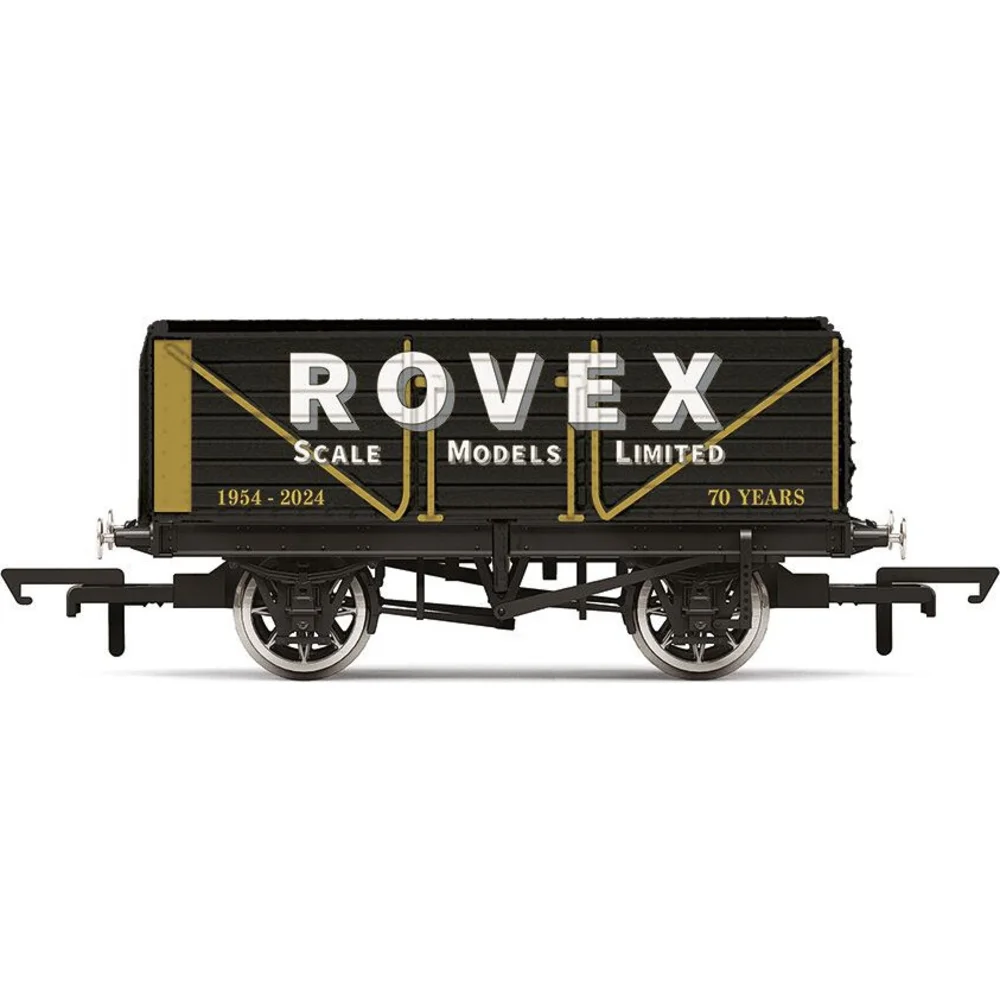 Hornby R60263 — Side Elevation by Hornby