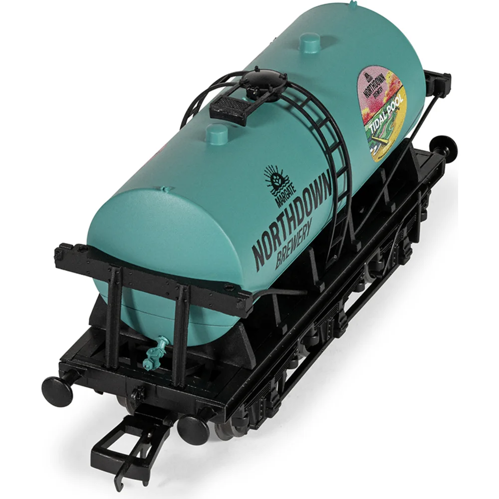 Hornby R60282 — Overhead Chassis Detail View by Hornby