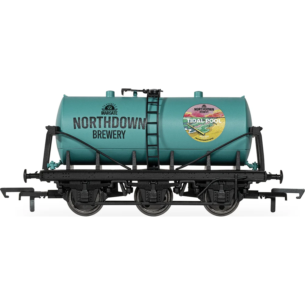 Hornby R60282 — Side Elevation by Hornby
