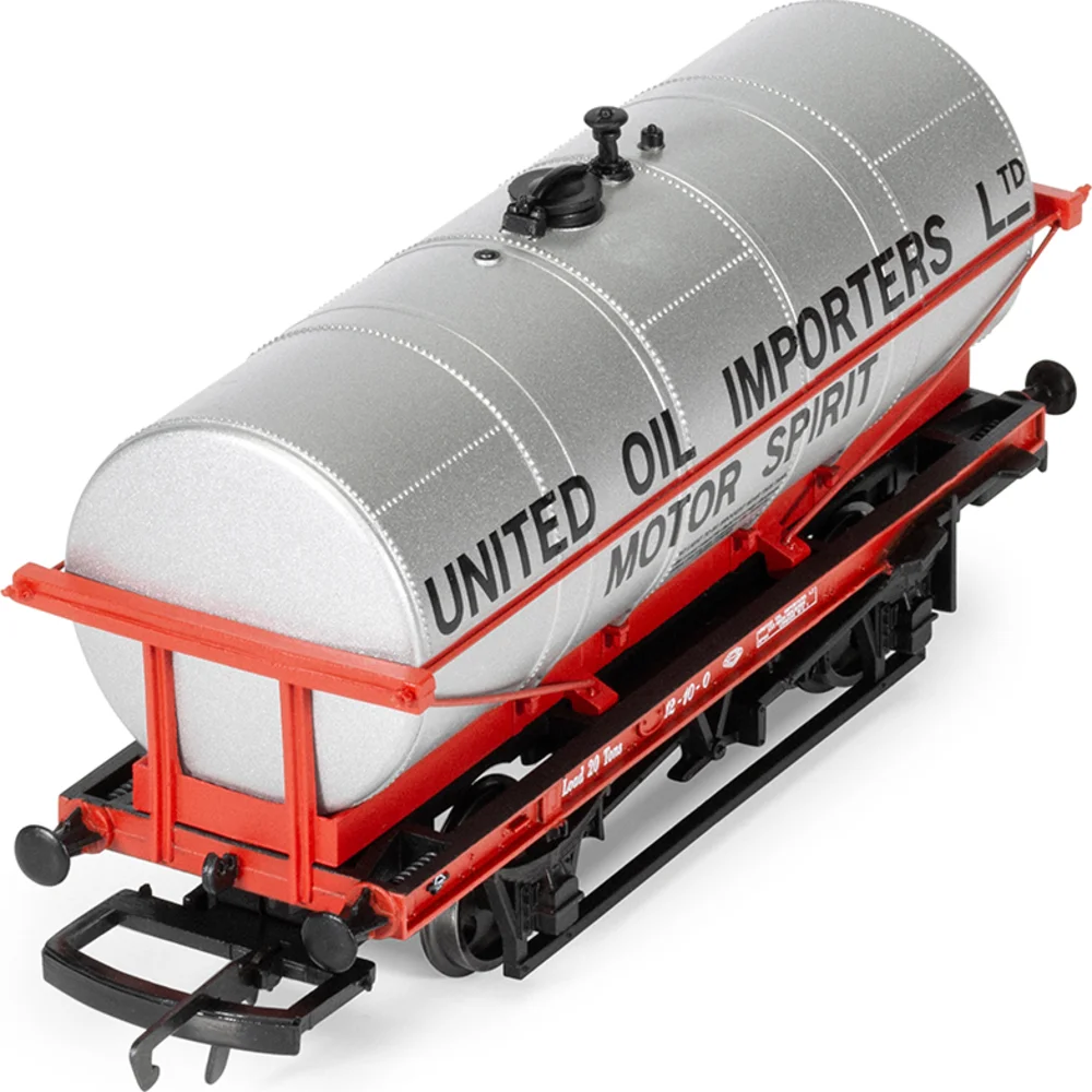 Hornby R60293 — Overhead Chassis Detail View by Hornby