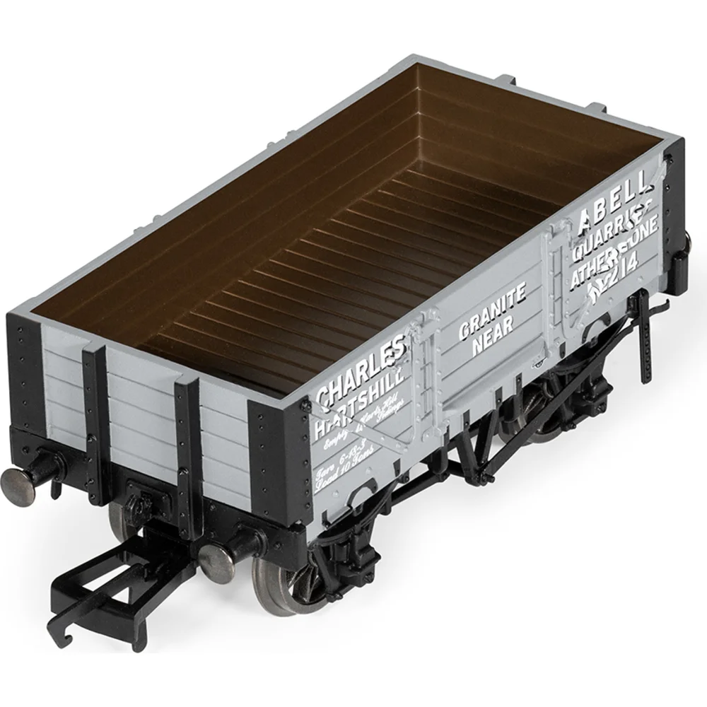 Hornby R60294 — Overhead Chassis Detail View by Hornby