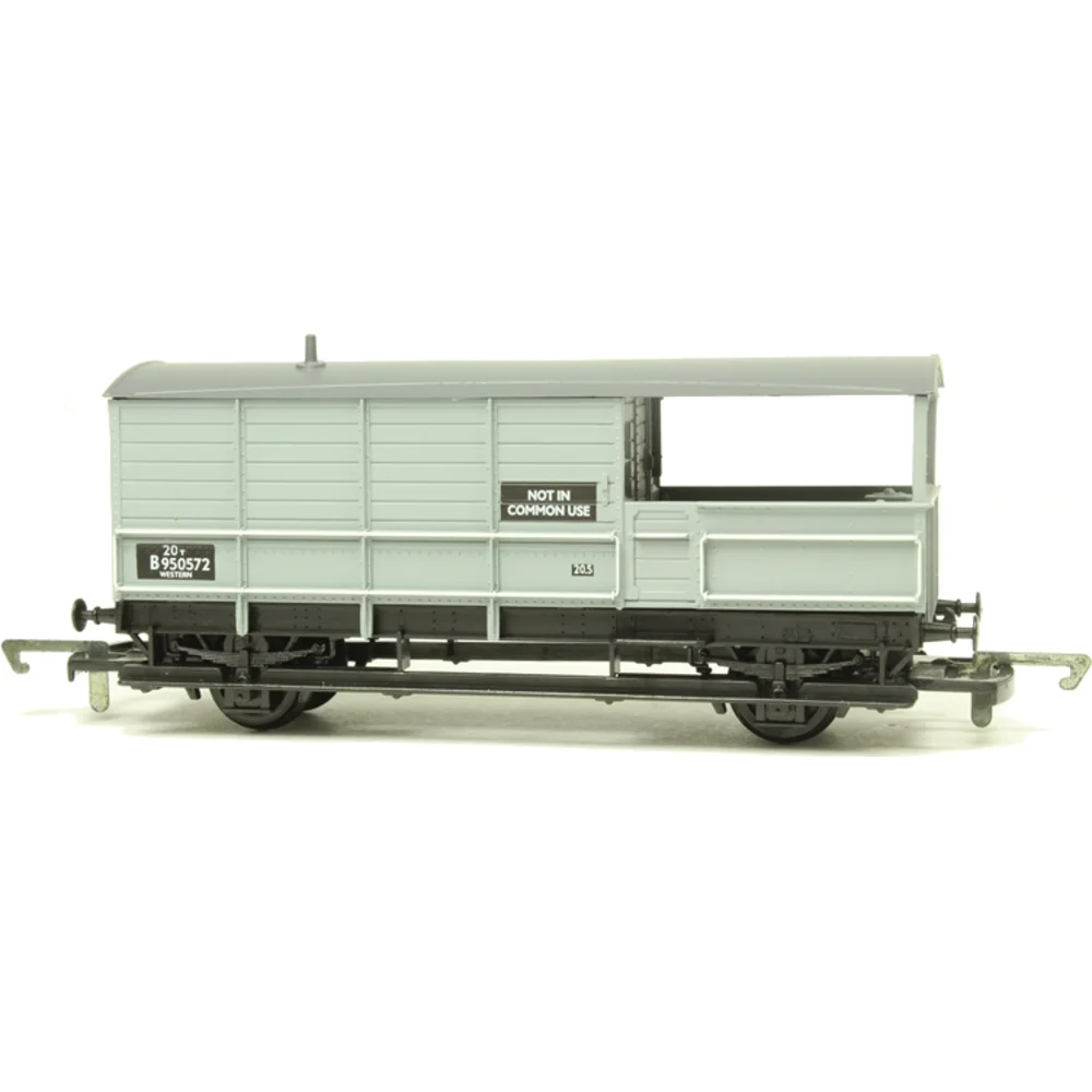 Hornby R6076 — Side Elevation Left Direction by Hornby