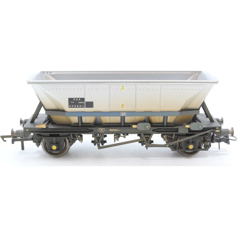 Hornby R6429 — Side Elevation by Hornby