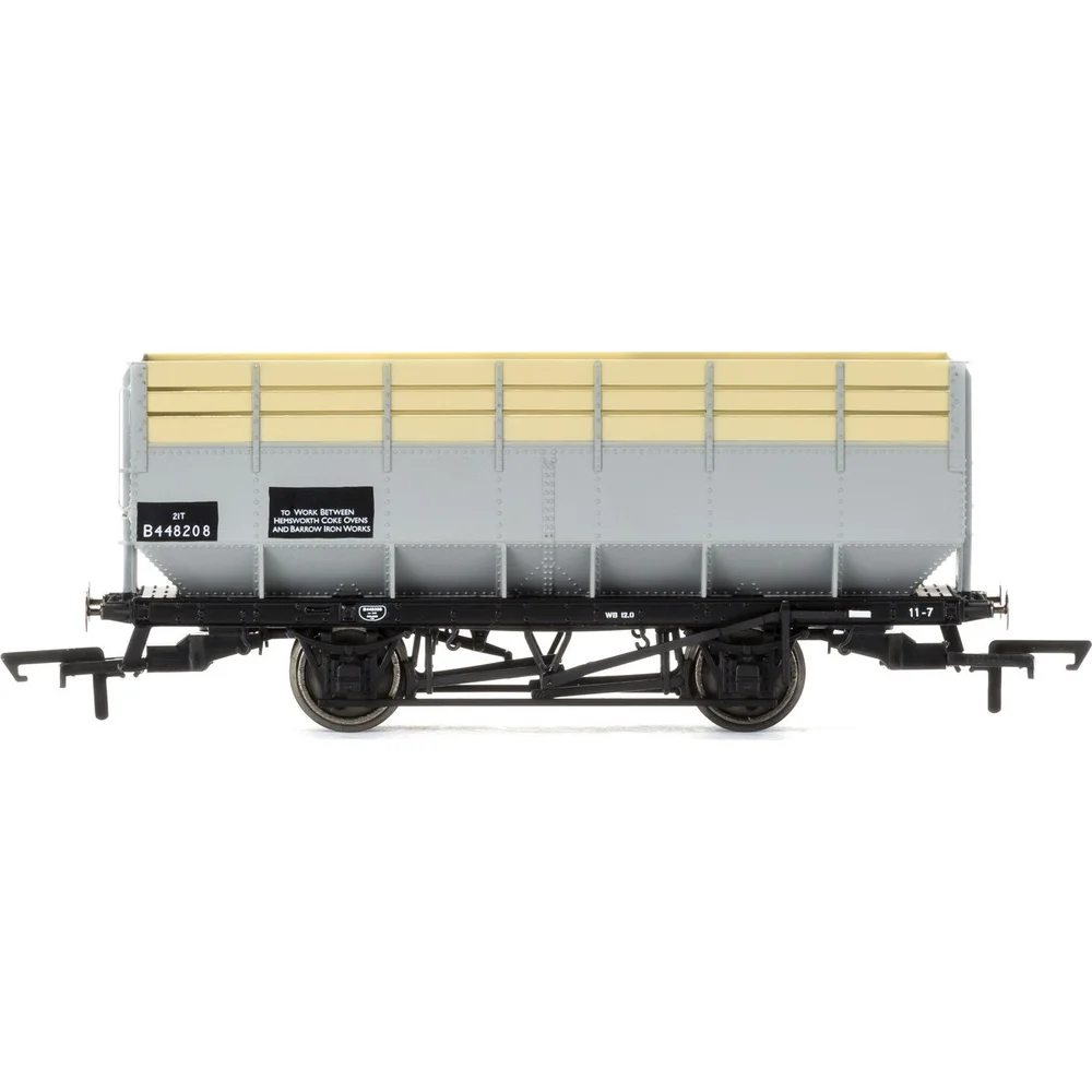 Hornby R6783 — Side Elevation by Hornby