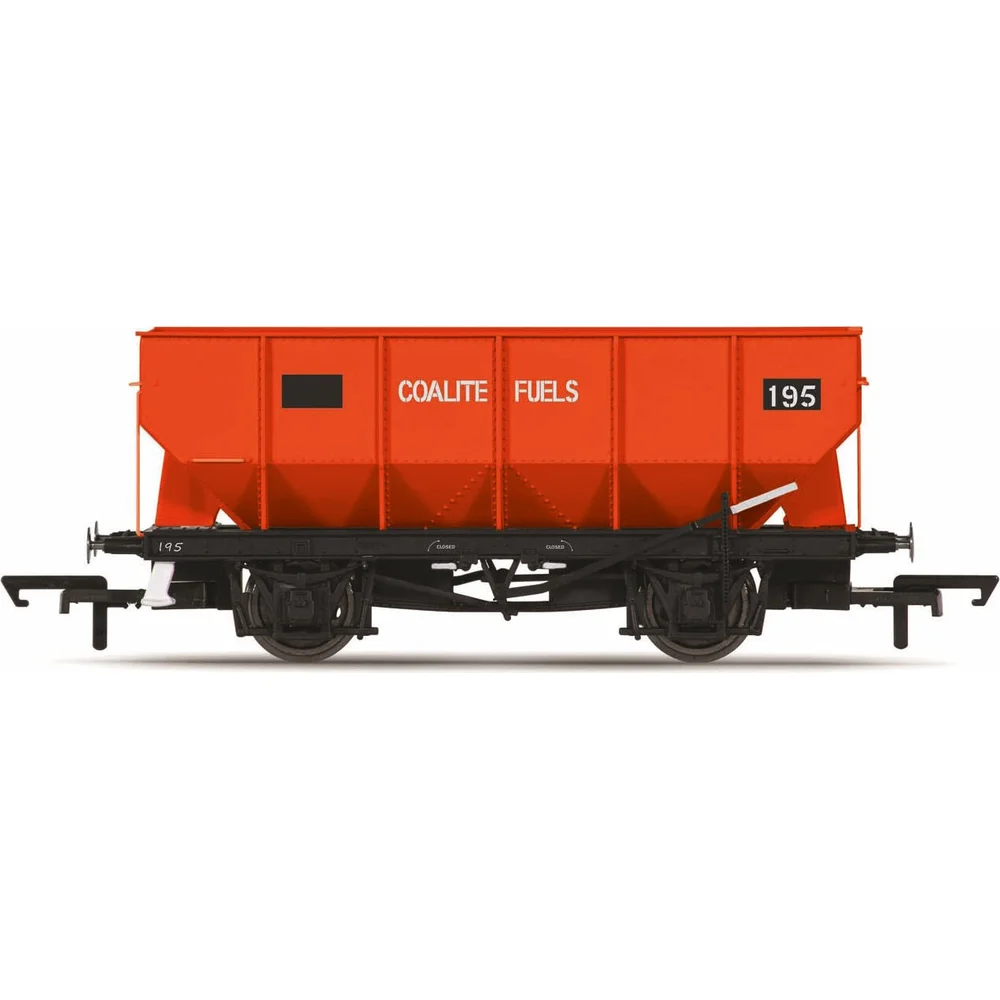 Hornby R6808 — Side Elevation by Hornby