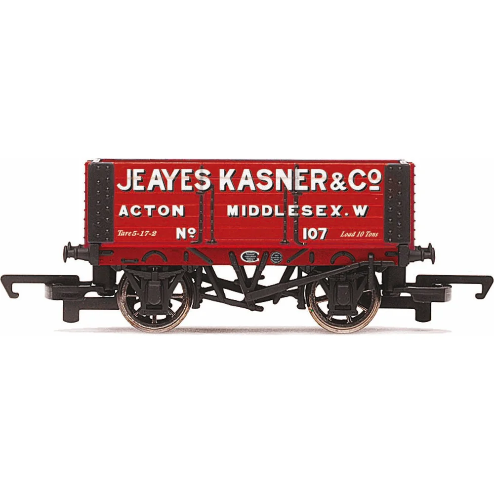 Hornby R6815 — Side Elevation by Hornby