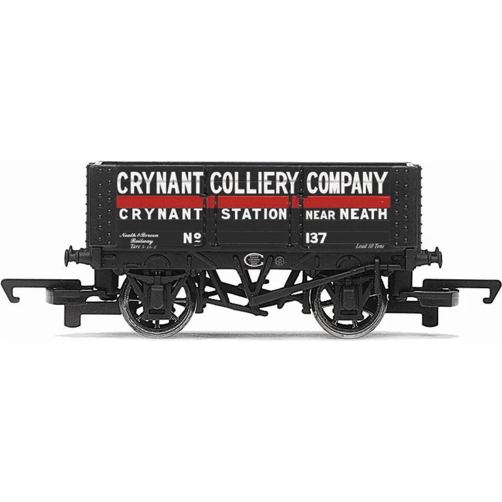 Hornby R6816 — Side Elevation by Hornby