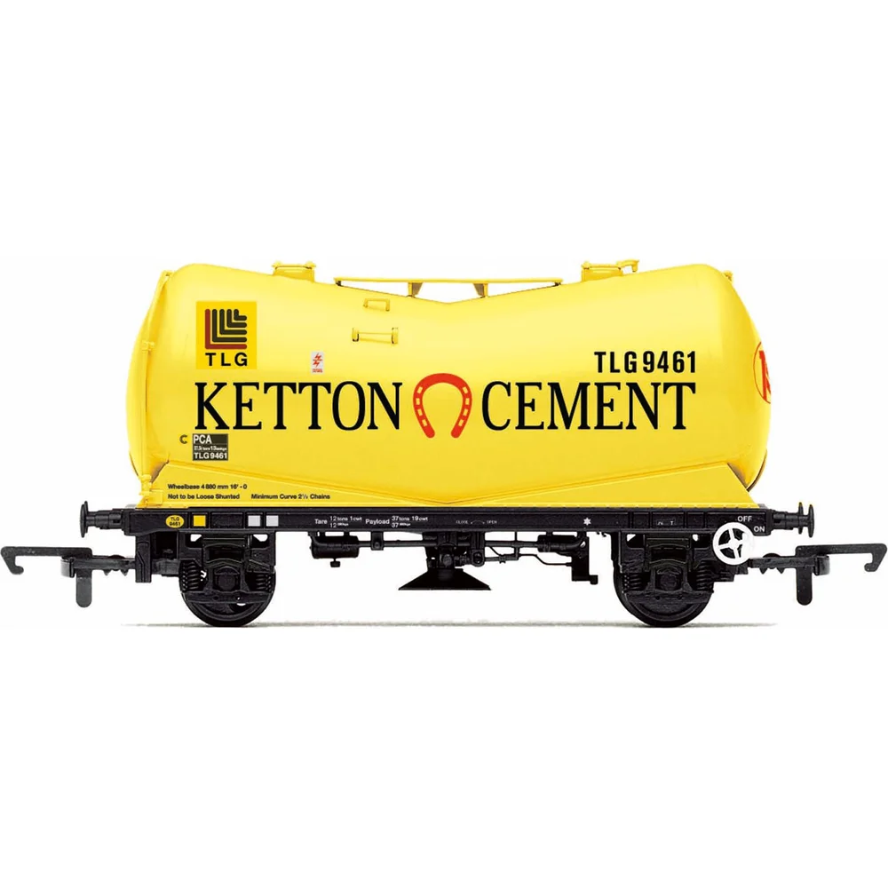 Hornby R6820 — Side Elevation by Hornby