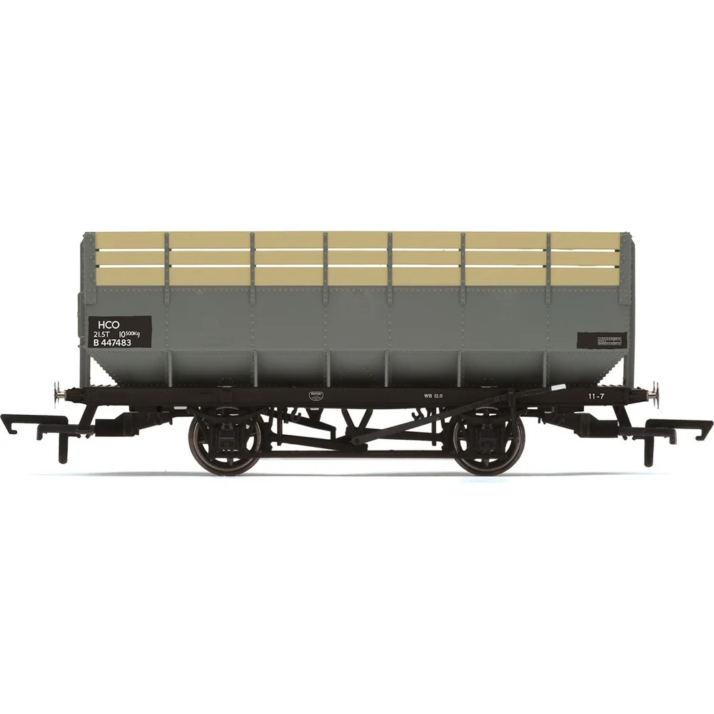 Hornby R6838A — Side Elevation by Hornby