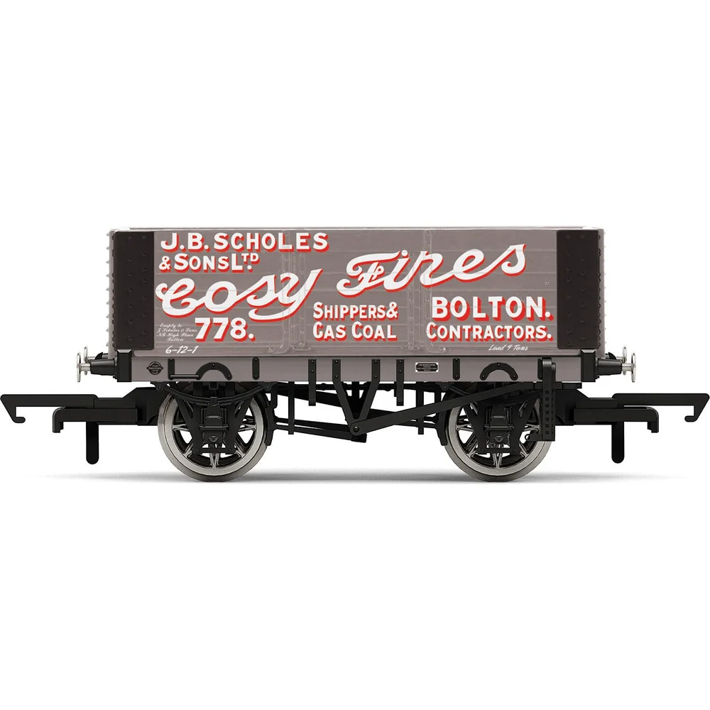 Hornby R6871 — Side Elevation by Hornby