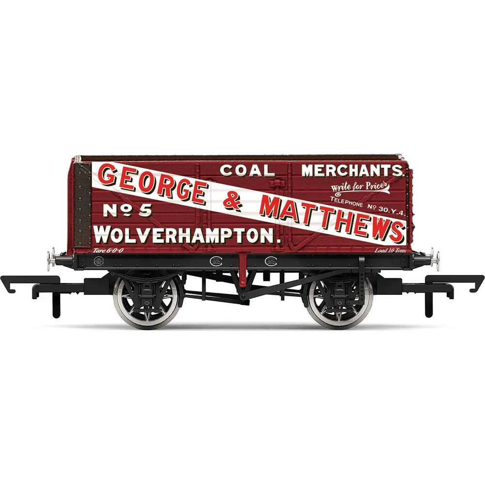 Hornby R6876 — Side Elevation by Hornby