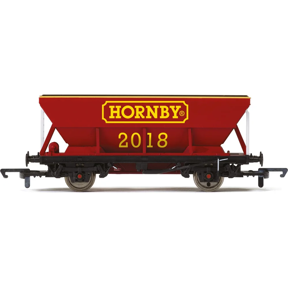 Hornby R6880 — Side Elevation by Hornby