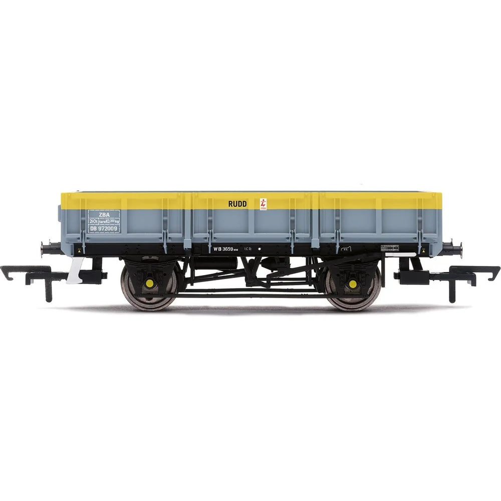 Hornby R6894 — Side Elevation by Hornby